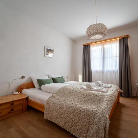 Light Alpine With View Heart Of Apartment